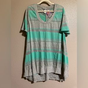 Canari shirt 2xl. NWT
